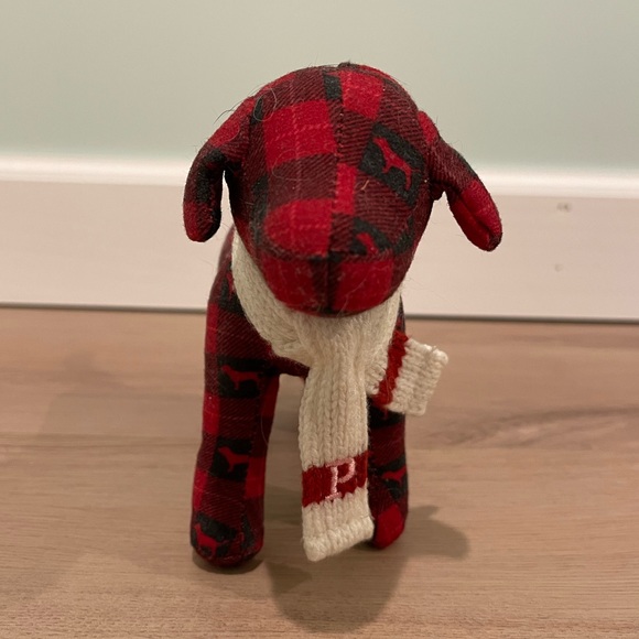 Victoria’s Secret PINK Buffalo plaid plush dog with scarf RARE - Picture 4 of 4